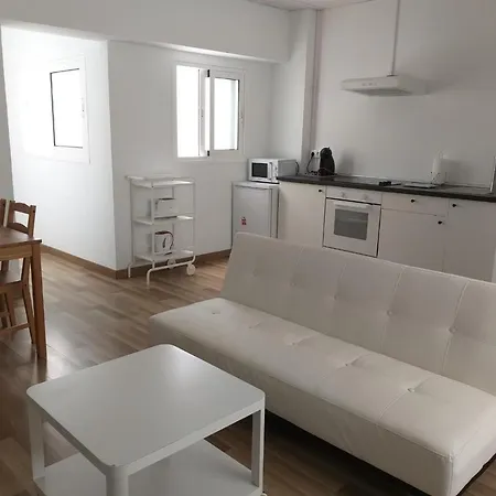 Lanzalina Arrecife (Lanzarote)